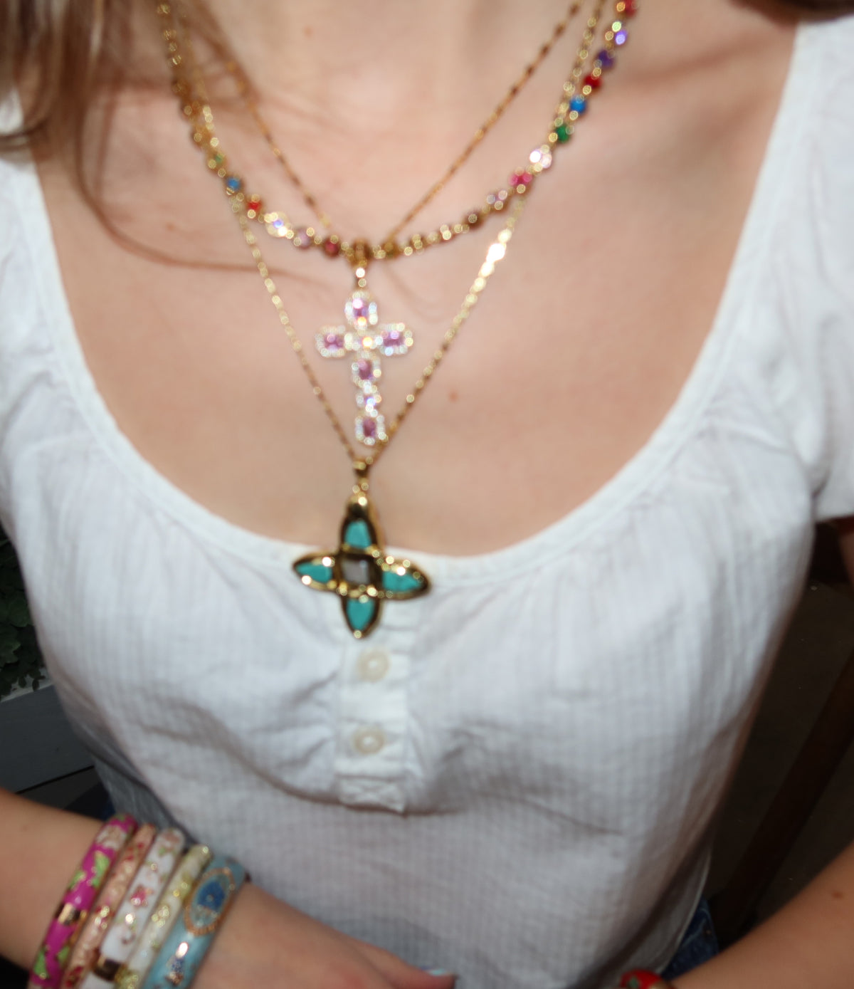 AMARA CROSS NECKLACE IN PINK