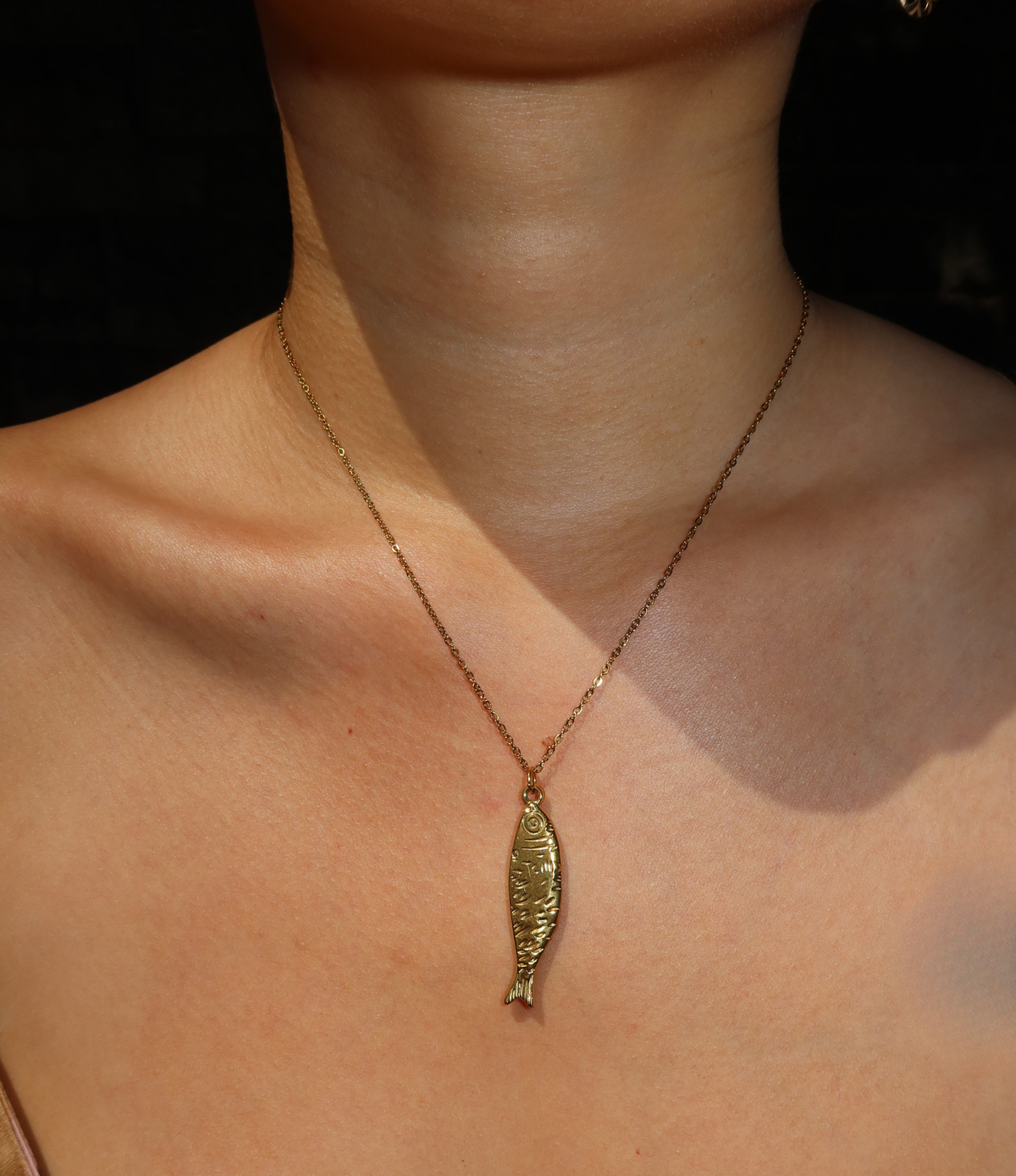 ATHENA FISH NECKLACE
