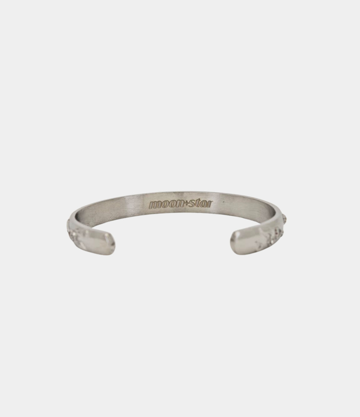 ANNIKA BANGLE