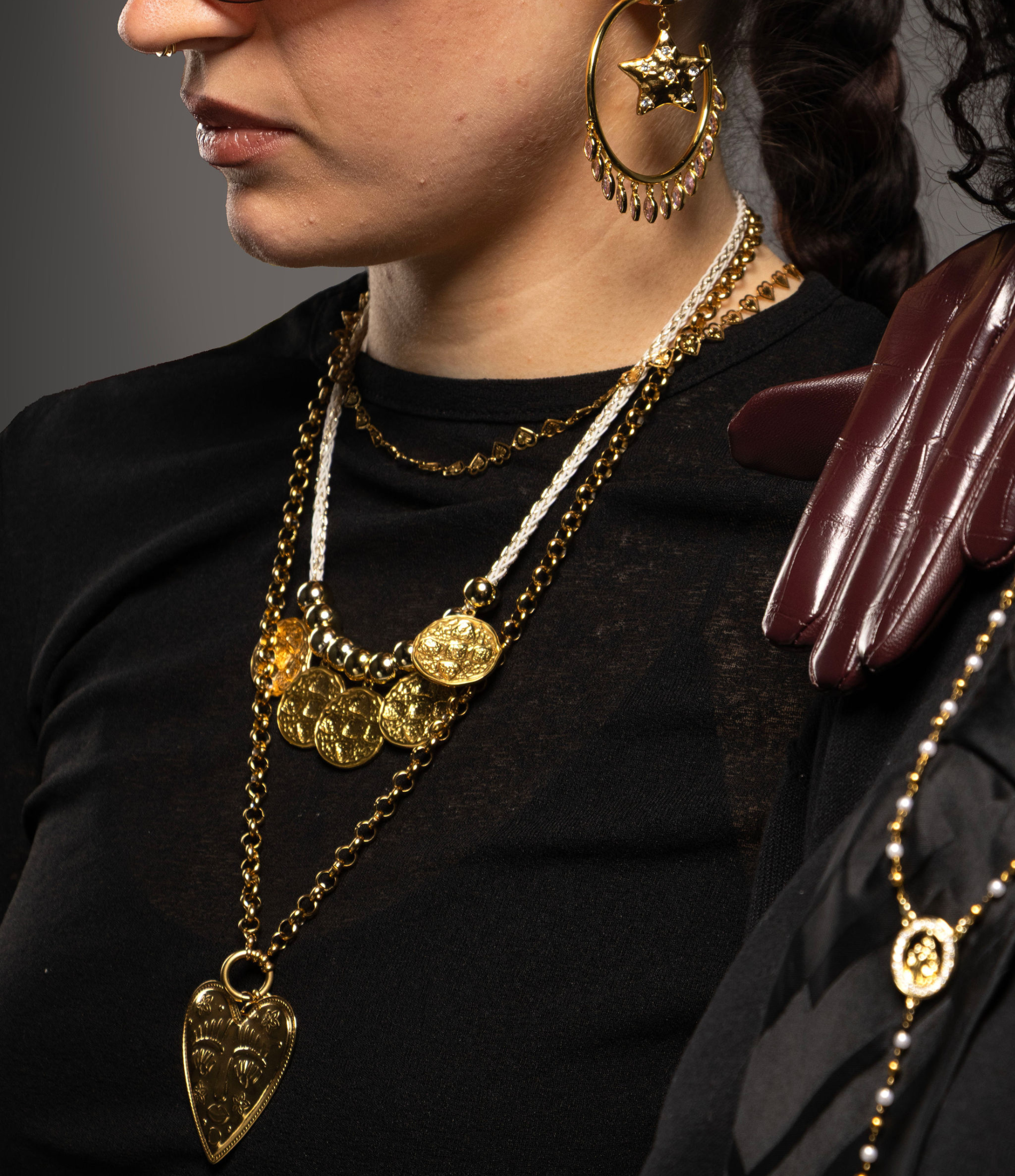 MONA COIN NECKLACE