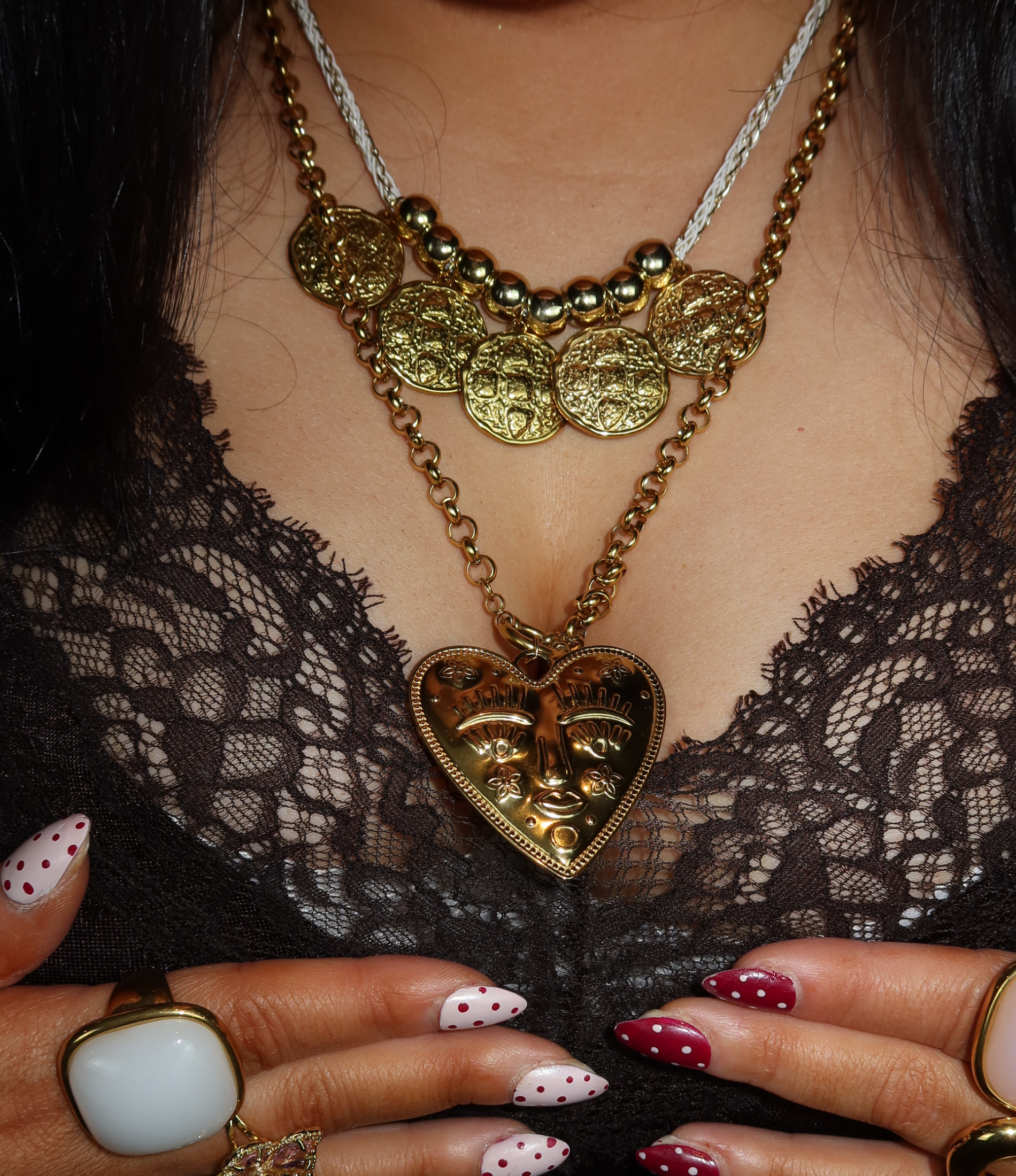 MONA COIN NECKLACE