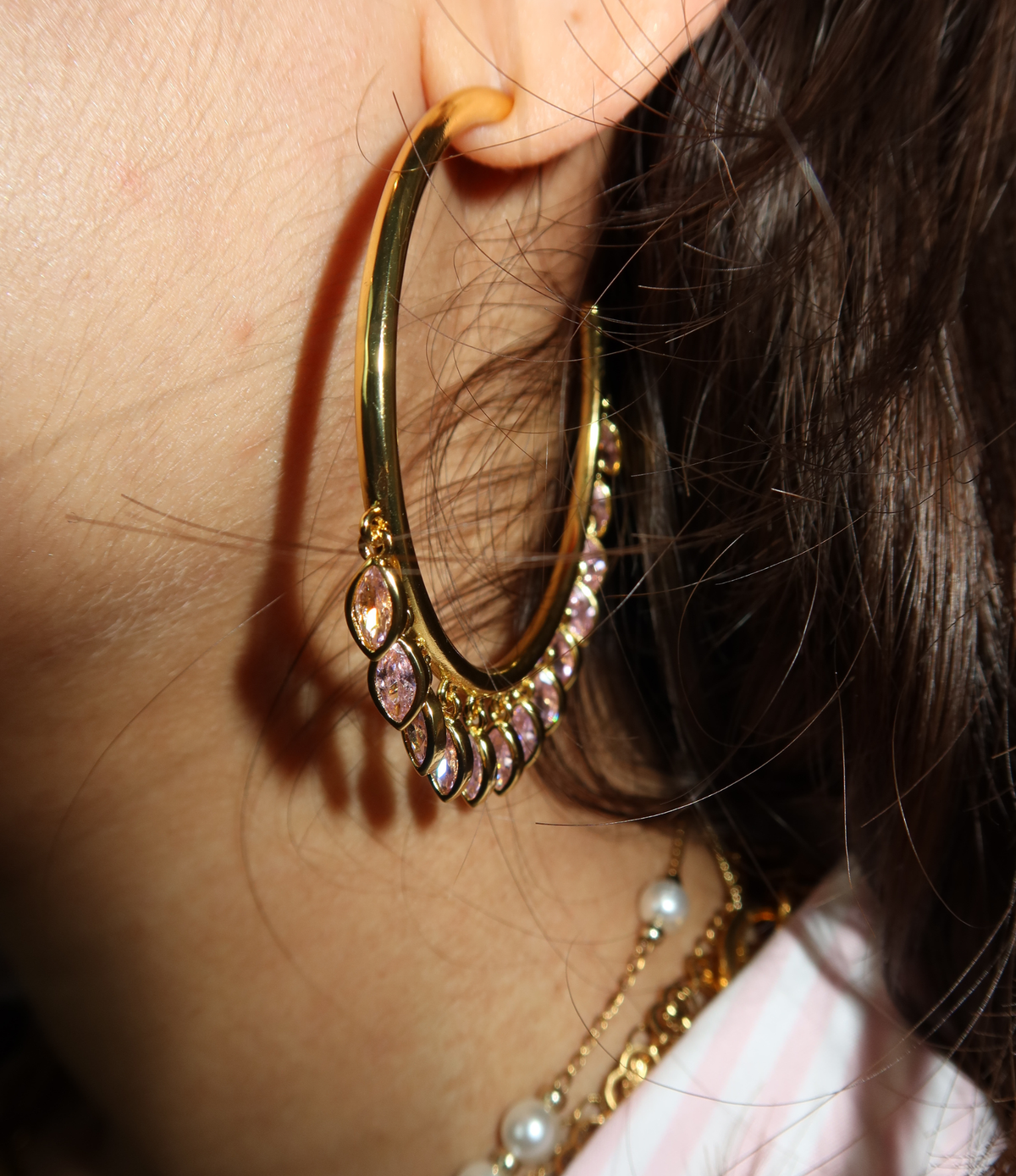 VIVIAN EARRINGS  IN PINK
