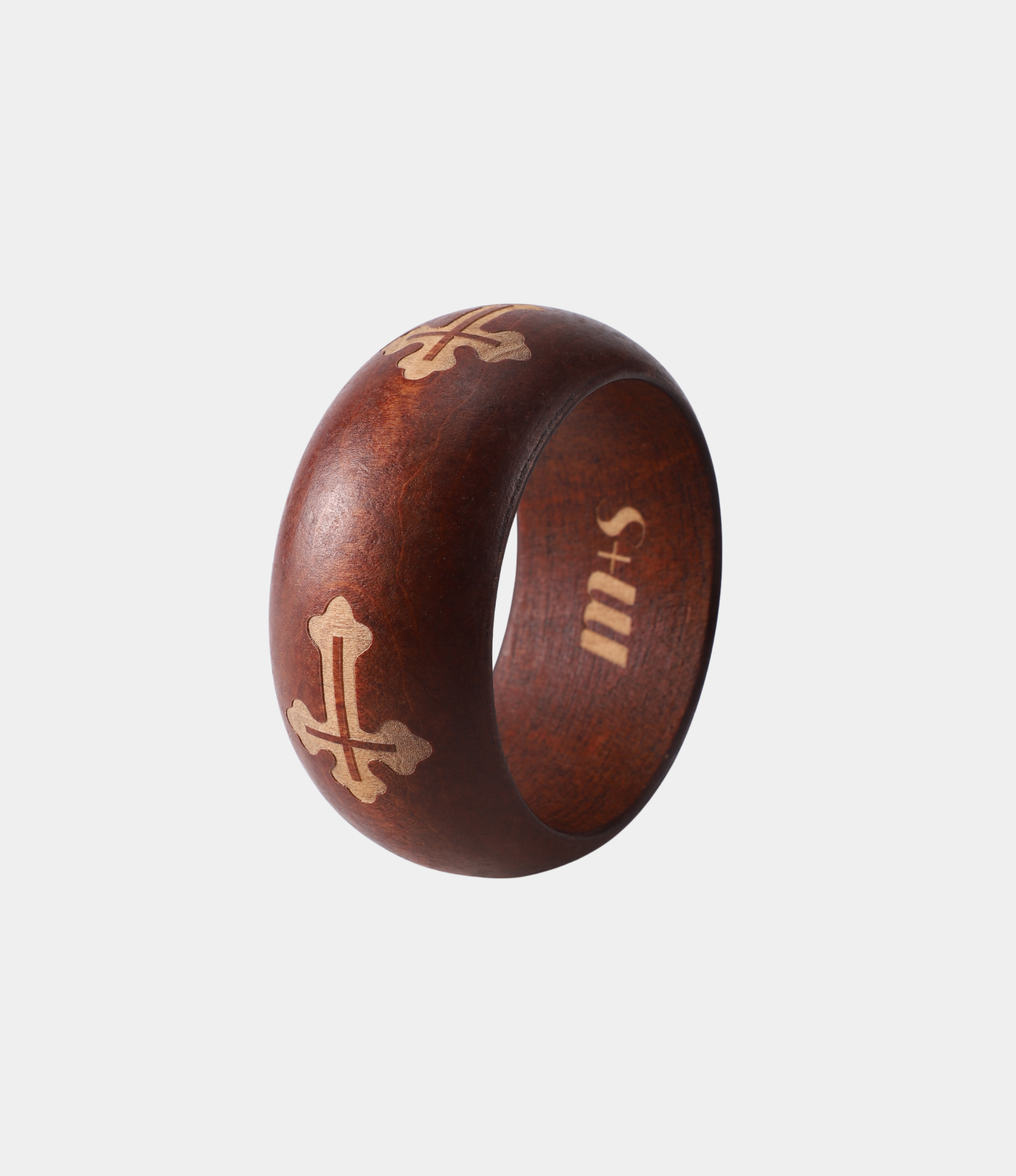 SIENNA WOOD BANGLE IN BROWN