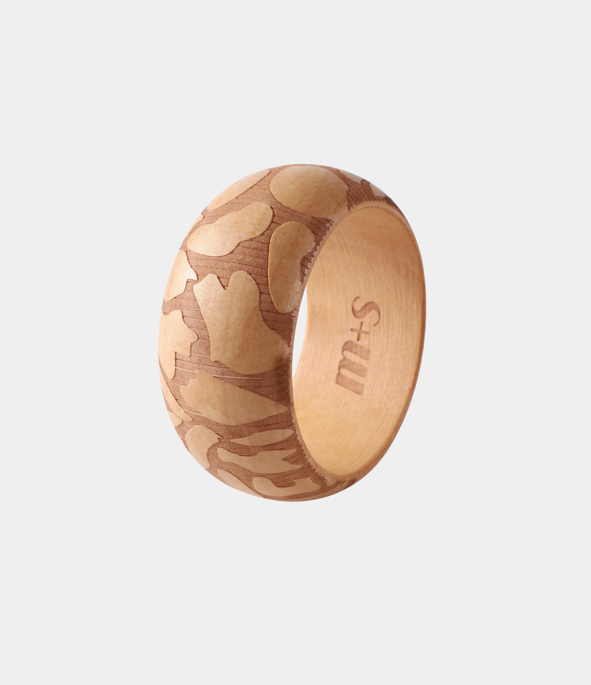 SIERRA WOOD BANGLE IN DUNE