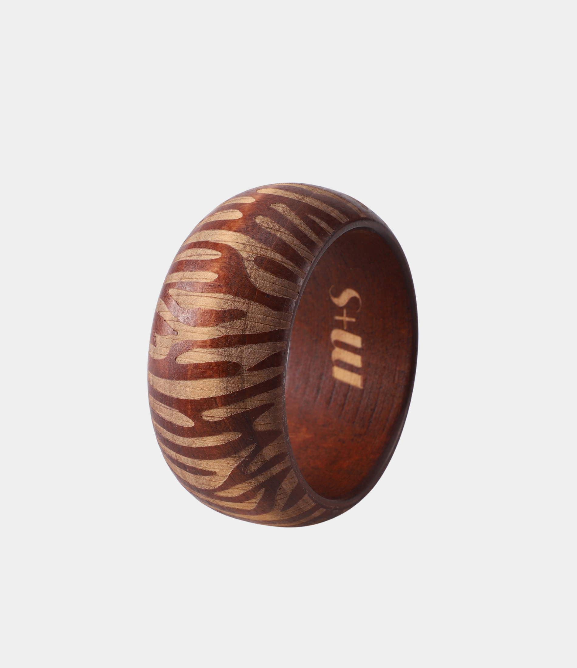 SAVANNAH WOOD BANGLE IN AUBURN