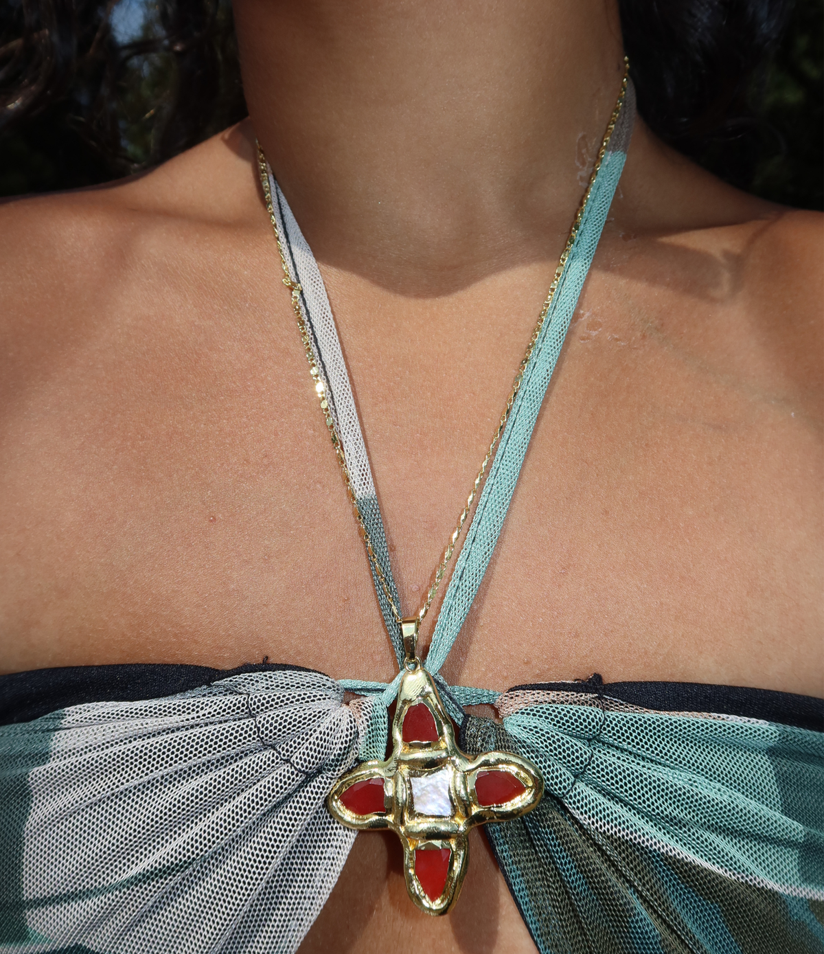OPHELIA NECKLACE IN RED