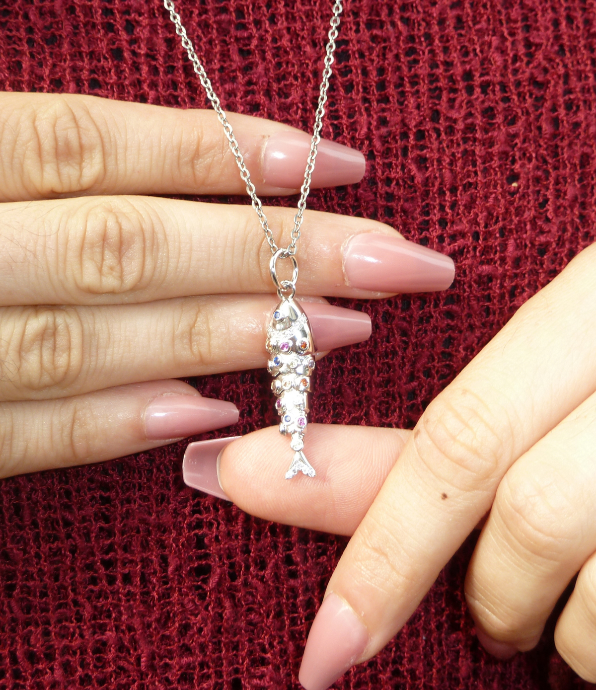 LOLA FISH NECKLACE