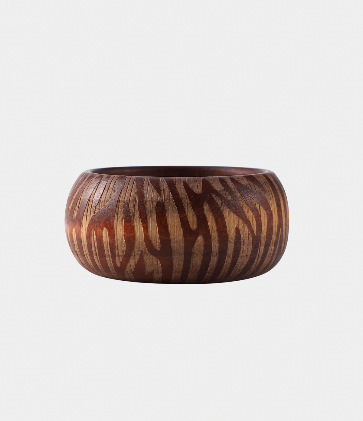 SAVANNAH WOOD BANGLE IN AUBURN