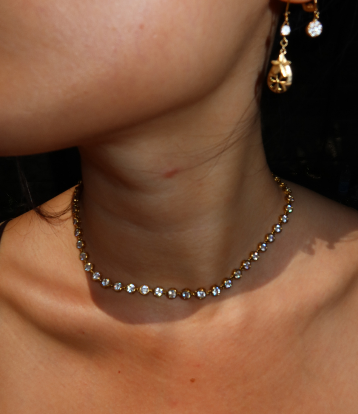 VIVIAN TENNIS NECKLACE IN WHITE