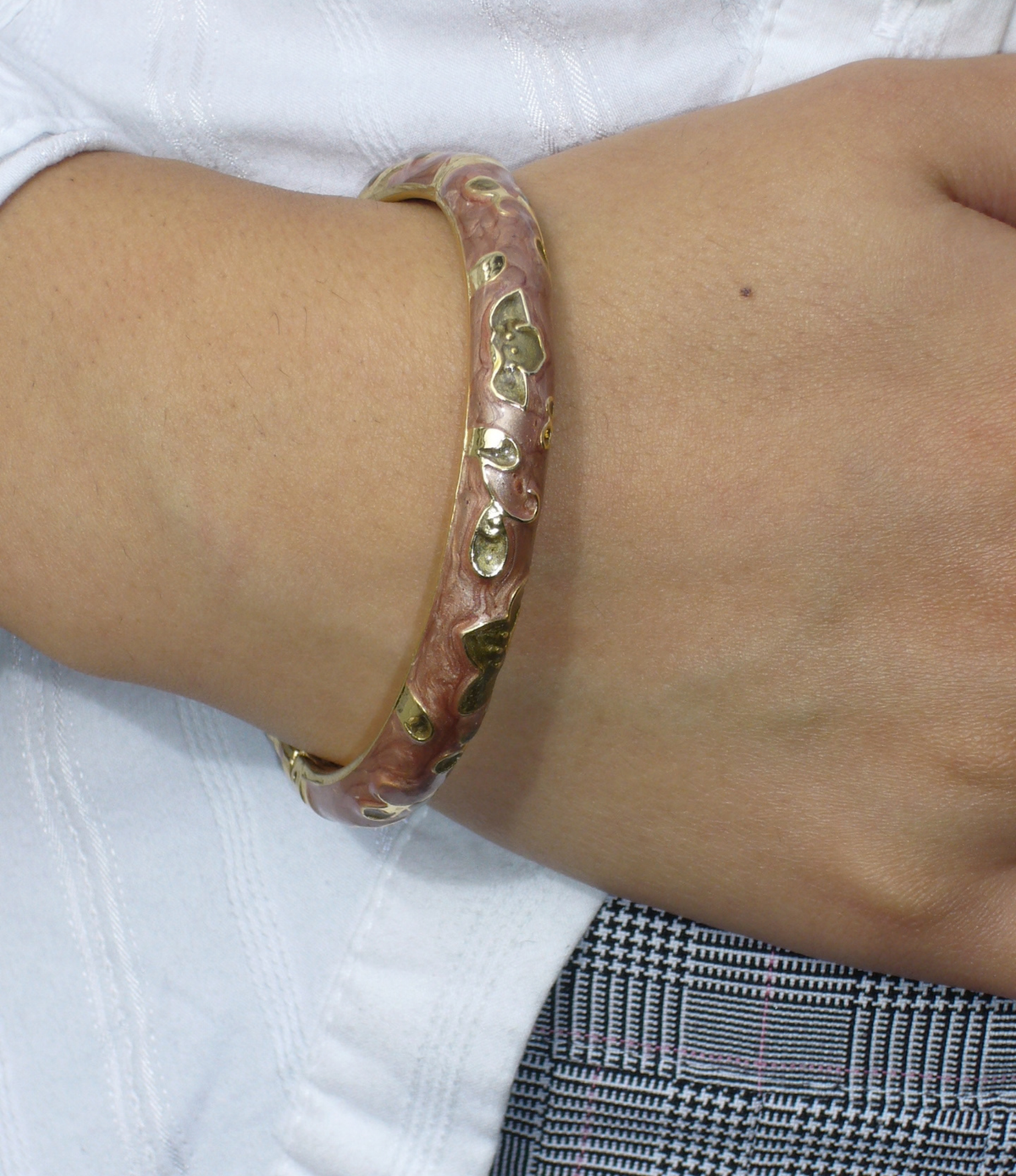 DAHLIA BANGLE IN COFFEE