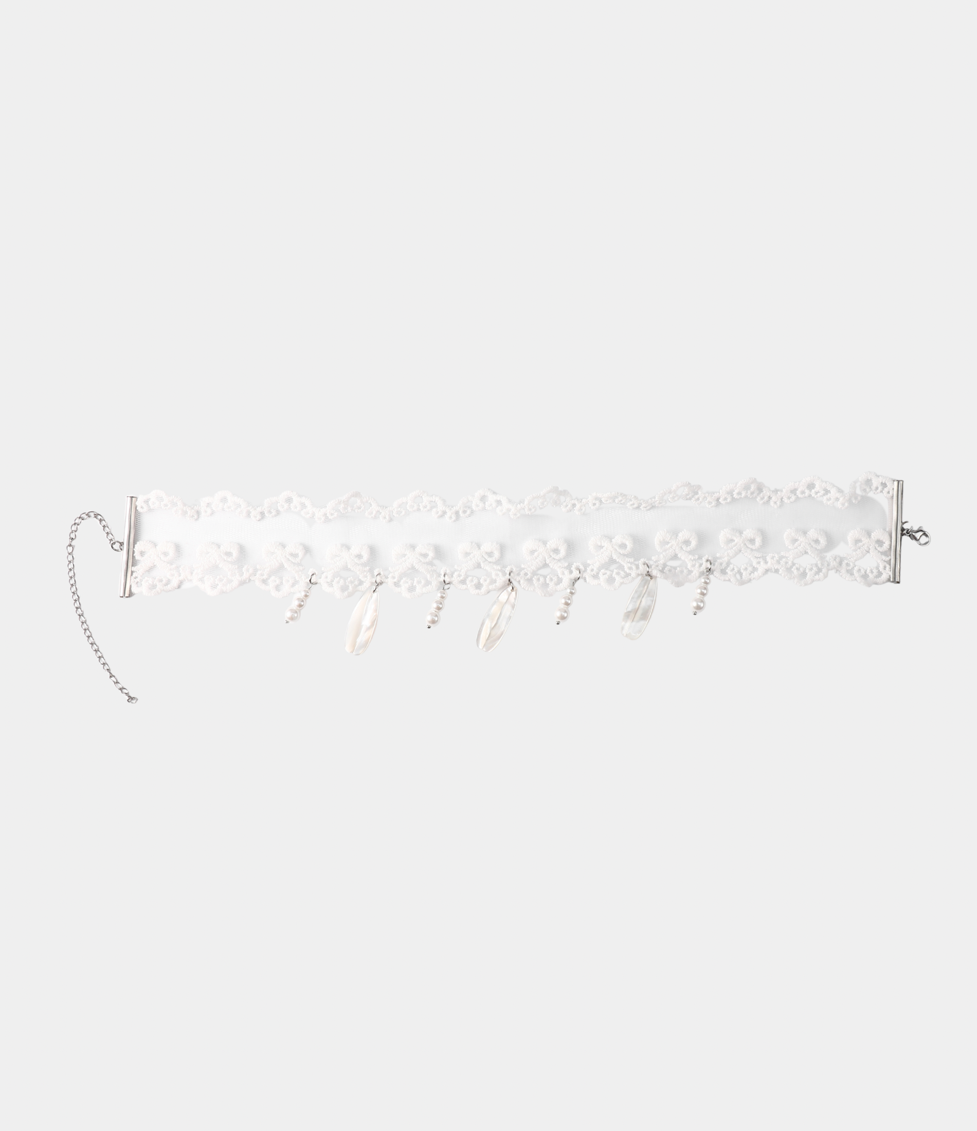 ROSALIA LACE NECKLACE