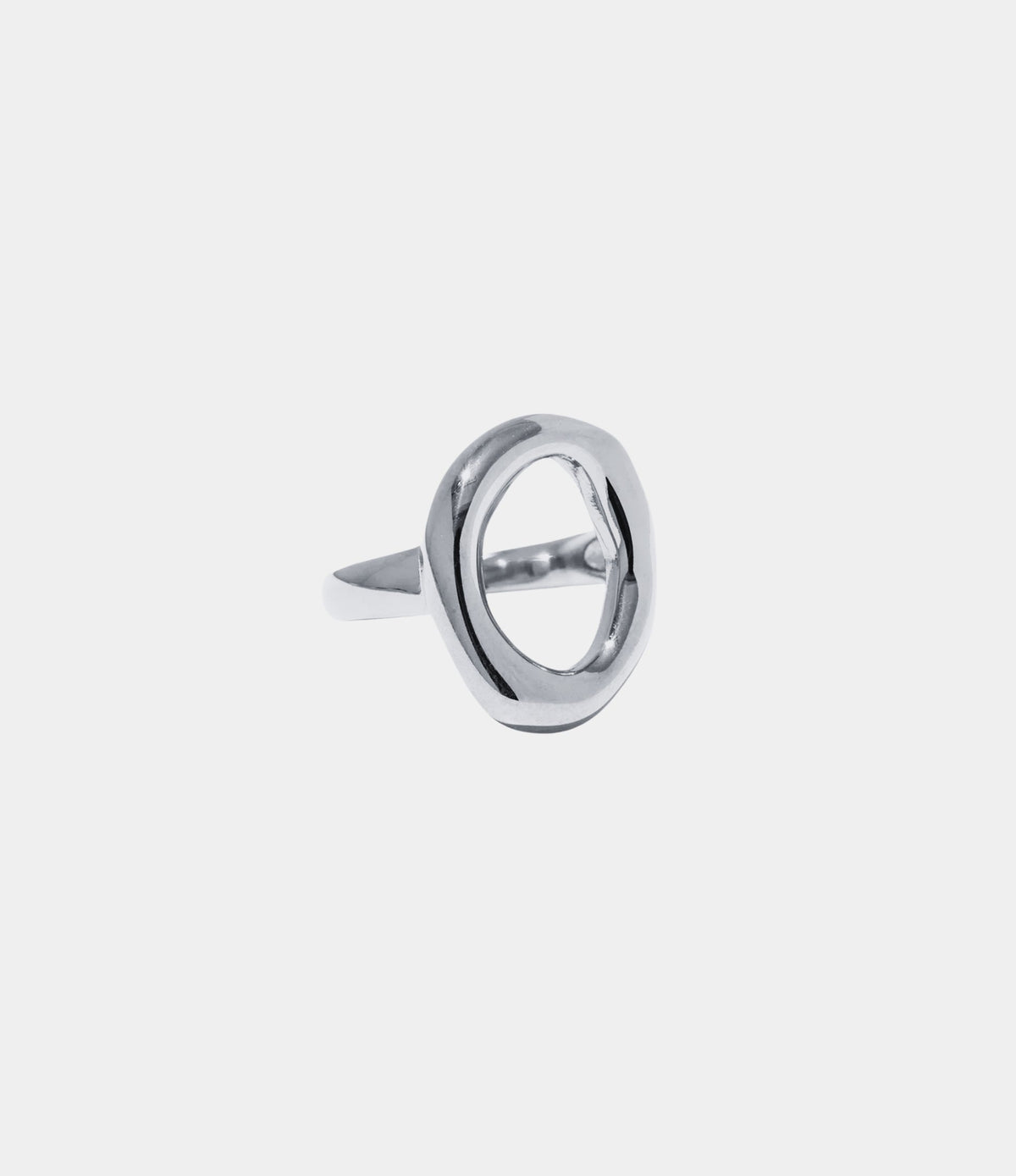 Chic Ring in polished silver-tone metal, featuring a chunky open oval loop and smooth band for a bold statement look.
