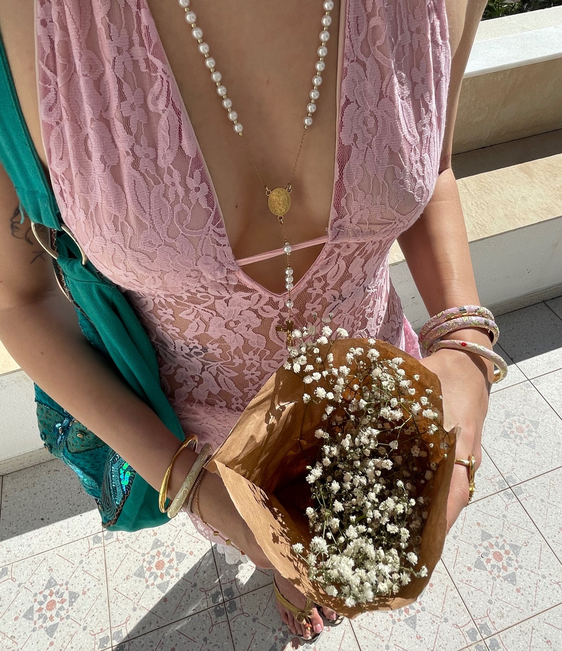 ENAMEL FAIRY BANGLE IN WHITE