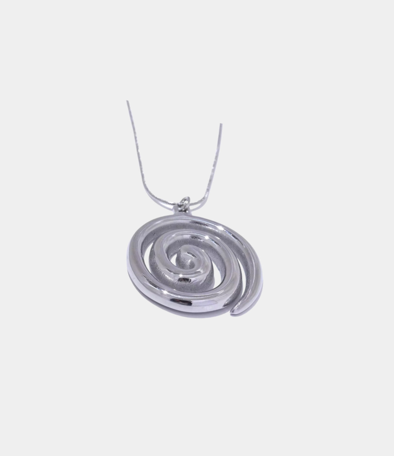 MOLLY NECKLACE