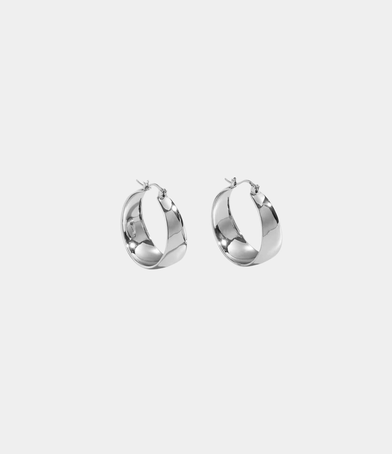 OLIVIA EARRINGS