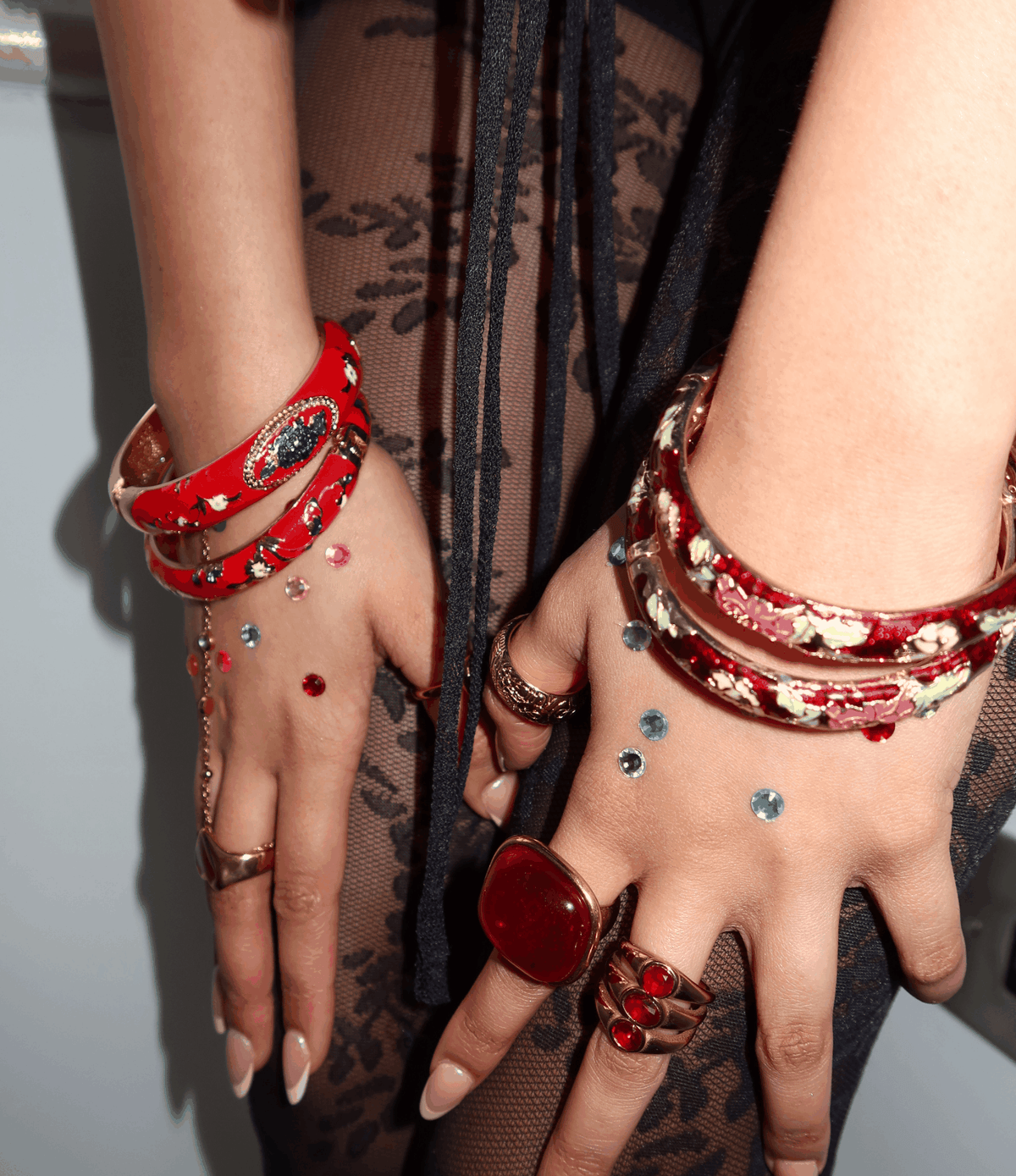 Venice Enamel Bangle in Red - Chinese cloisonné bangle, red enamel with gold-toned edges and ornate detailing